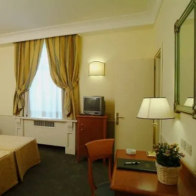 Delle Vittorie 3* Rome